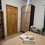 Private In A 2 Bedroom In Blata L-bajda - Close To Valletta *