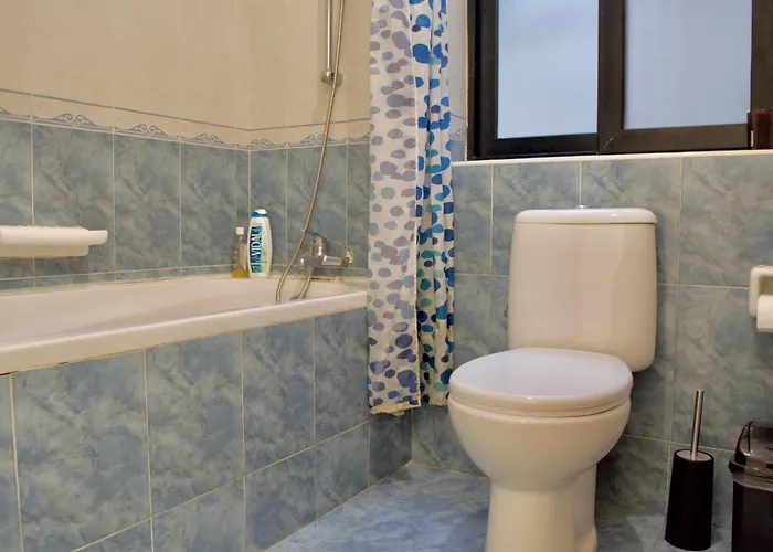 شقة Private In A 2 Bedroom In Blata L-bajda - Close To Valletta Hamrun